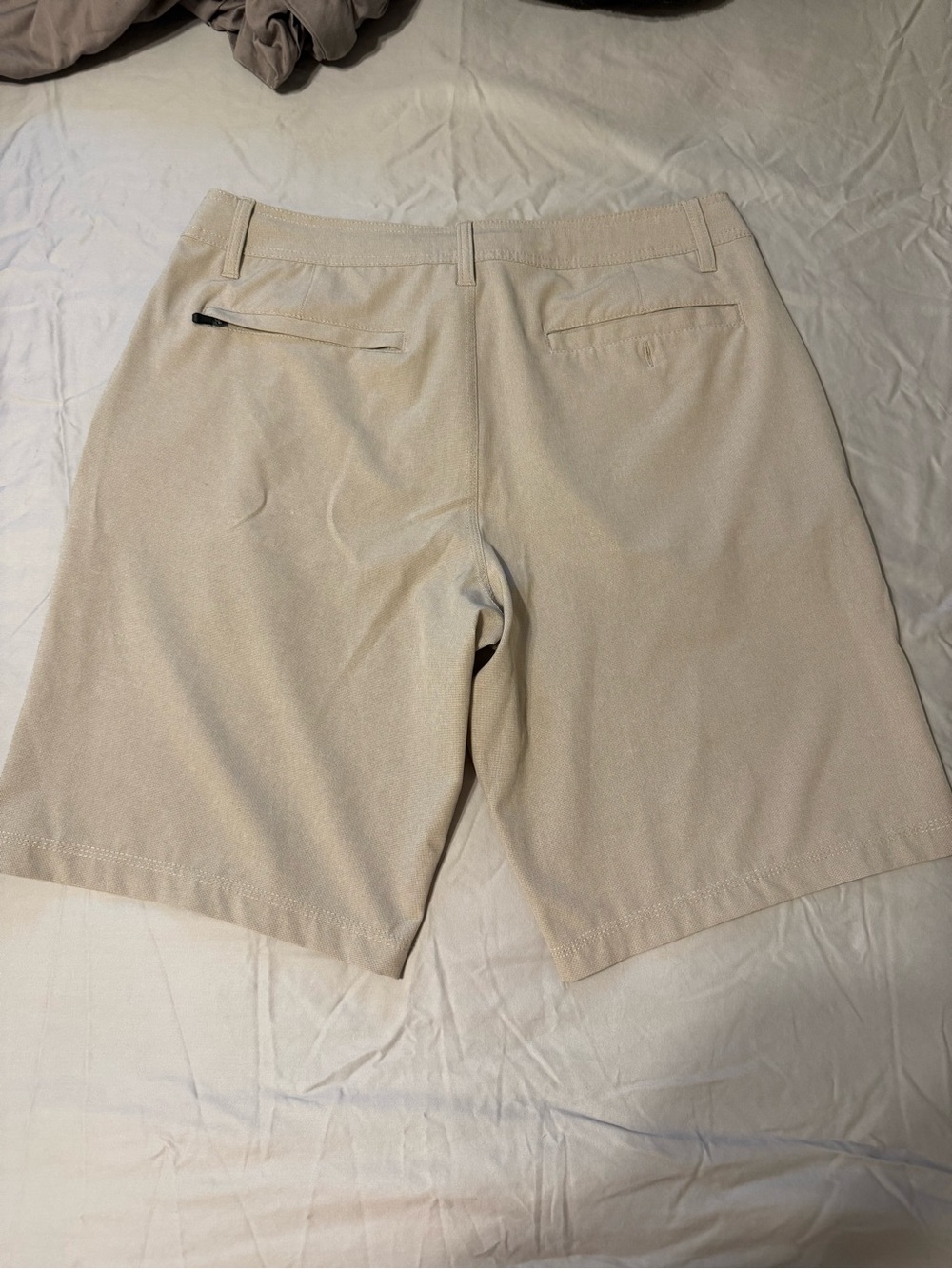 Hang Ten Men's Khaki Flat-Front Shorts - Picture 6 of 10
